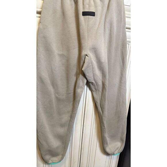 Essentials Fear Of God Men's Fleece Cotton Blend Jogger Sweatpants Tan Size XS - Picture 6 of 16